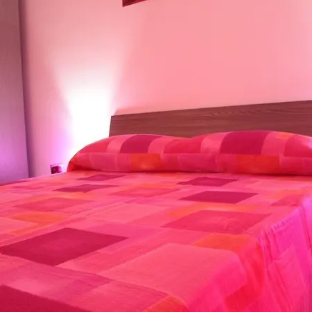 Teatro 4* باليرمو